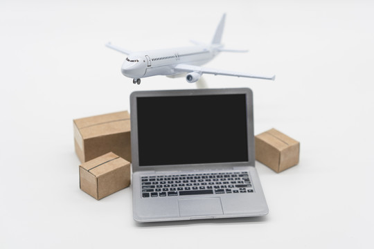 鋰<a href='http://www.snowcreekdesigns.com' title='電池空運(yùn)' >電池空運(yùn)</a>